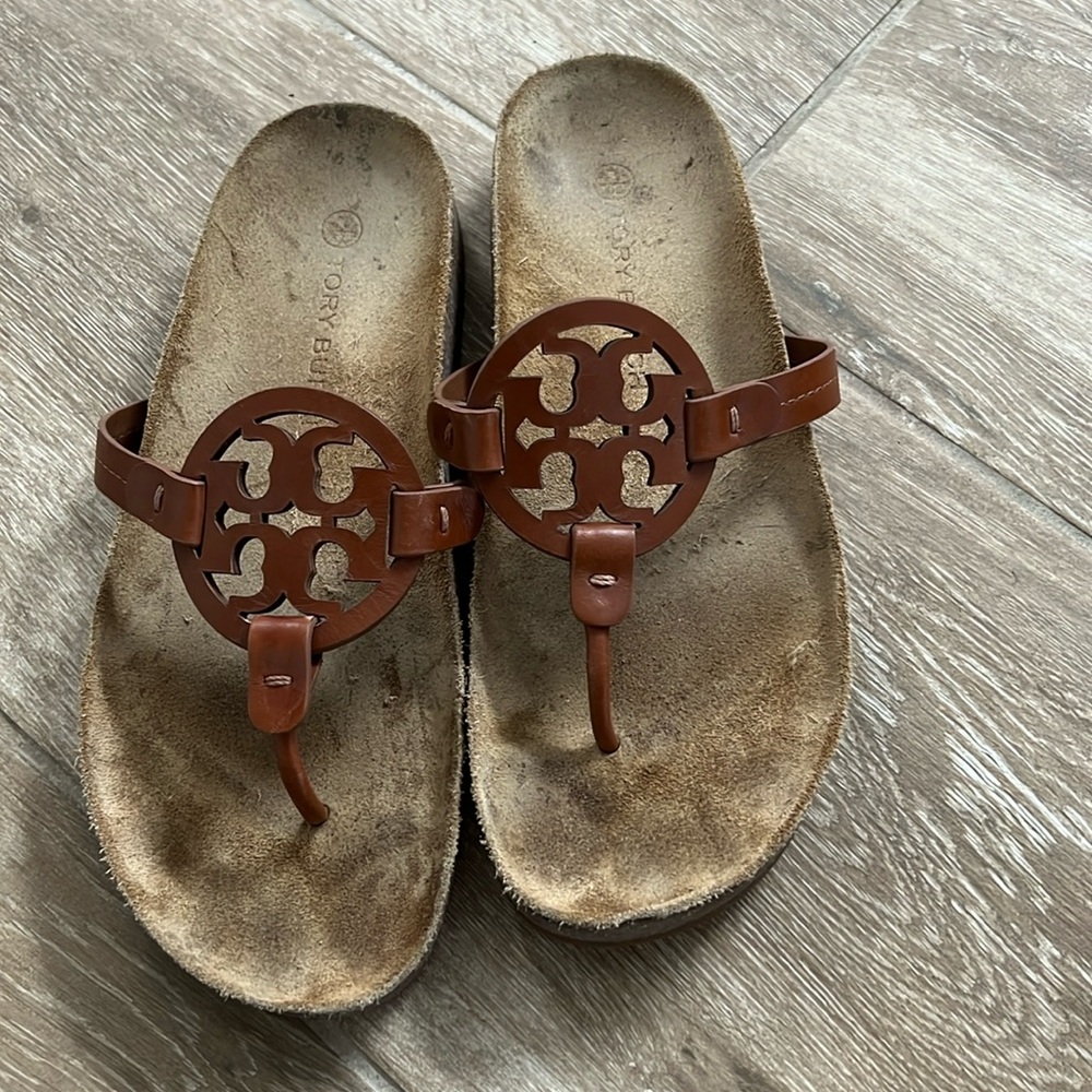 Tory Burch Cloud Sandals size 8.5